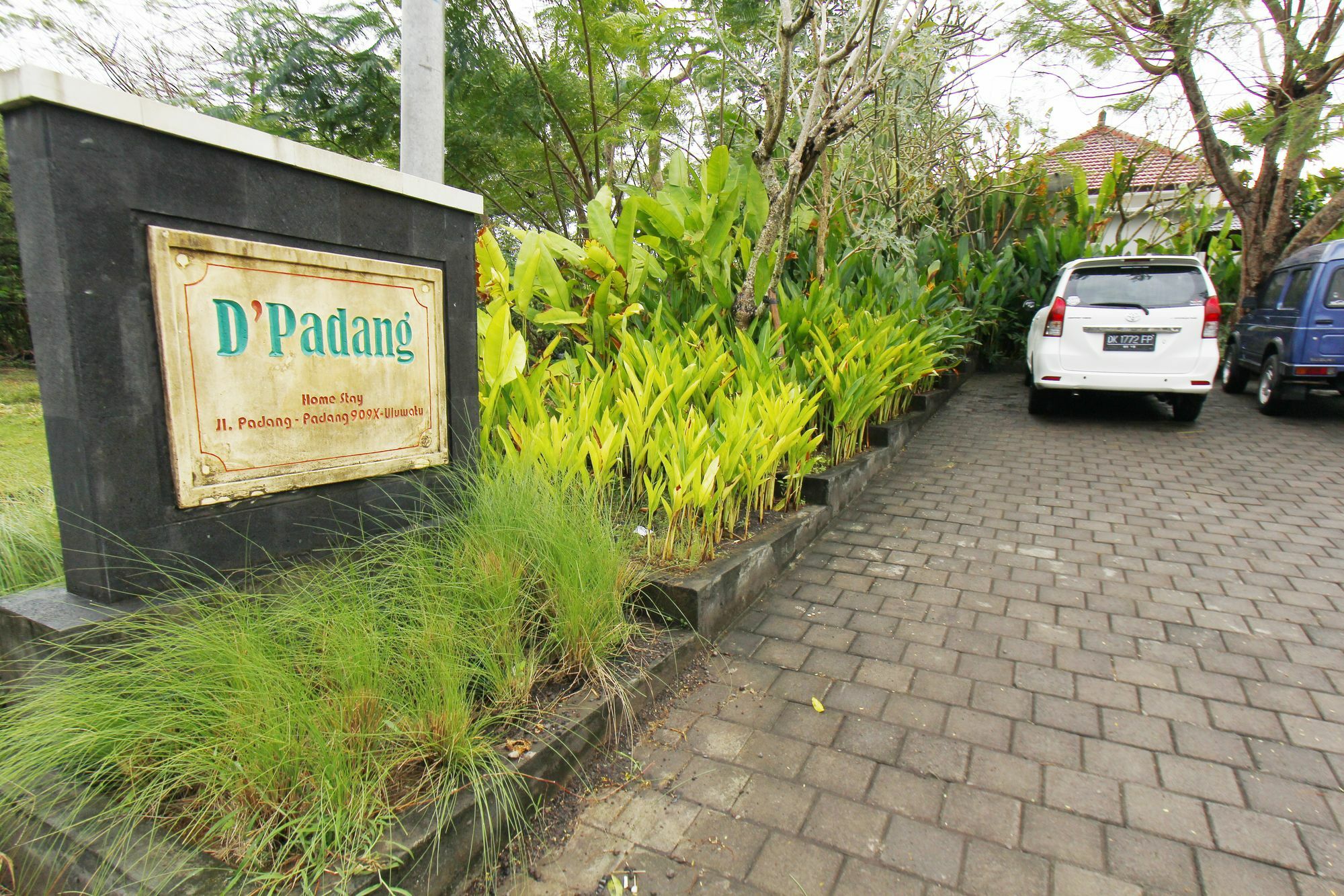 Апартаменты D'Padang Улувату Экстерьер фото